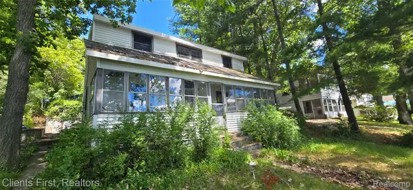 3472 Pleasant Drive, GrassLake, MI 49240