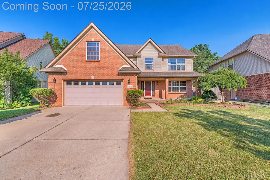 26923 Pepperwood Drive, Trenton, MI 48183 - #2