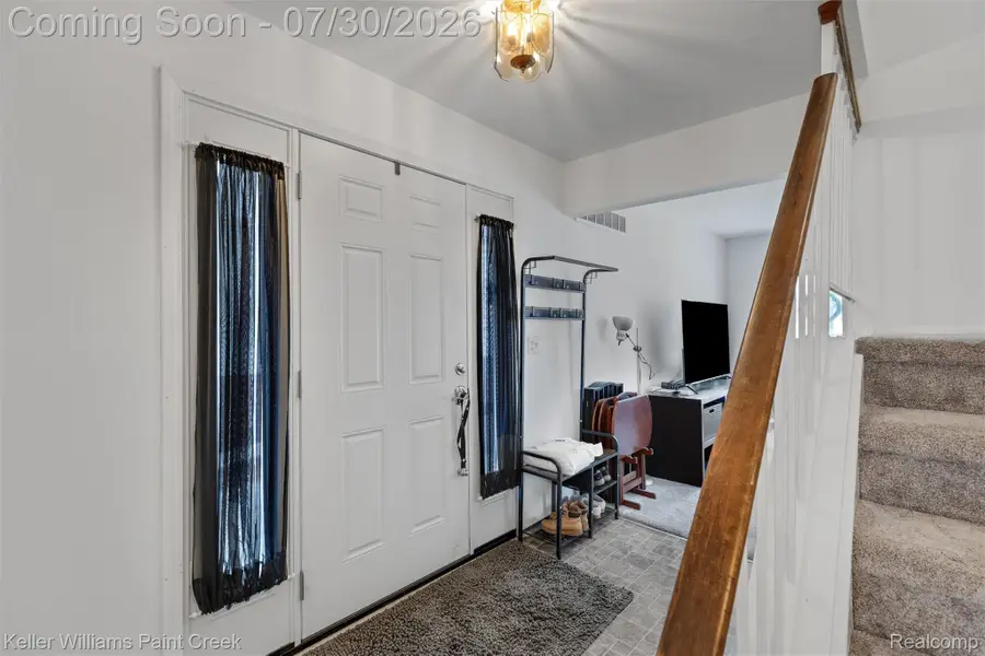 21110 E Glen Haven Circle, Northville, MI 48167 - #3