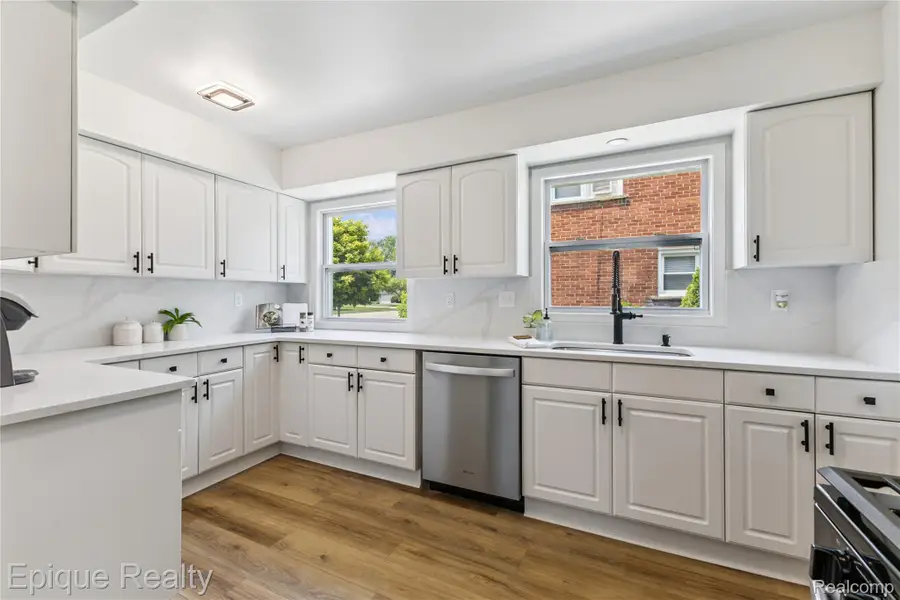 1808 W 12 Mile Road, Royal Oak, MI 48073 - #3