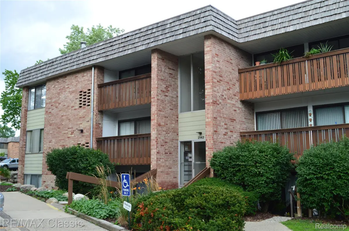 2142 Pauline Boulevard, Ann Arbor, MI 48103 - #1
