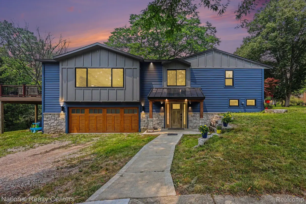 290 Larkspur Street, Ann Arbor, MI 48105 - #1