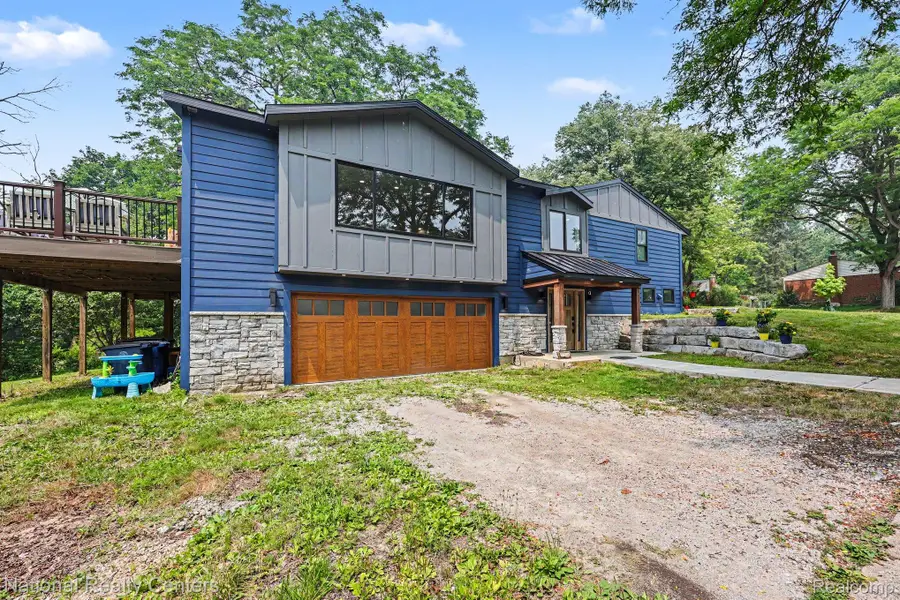 290 Larkspur Street, Ann Arbor, MI 48105 - #2