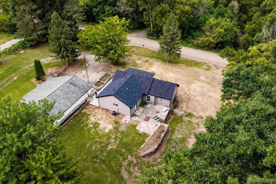 5800 Mack Road, Howell, MI 48855 - #2
