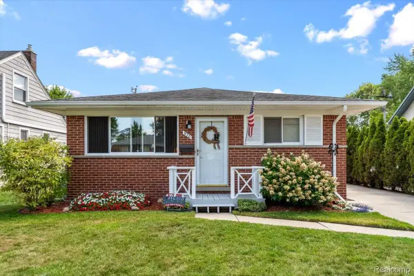970 Hendrickson Boulevard, Clawson, MI 48017