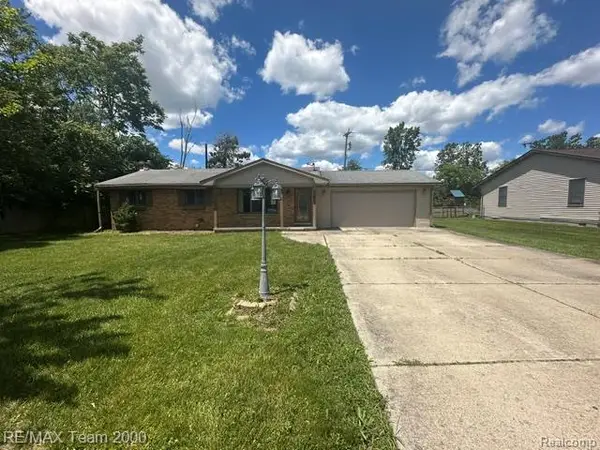 30600 Fort Road, Rockwood, MI 48173