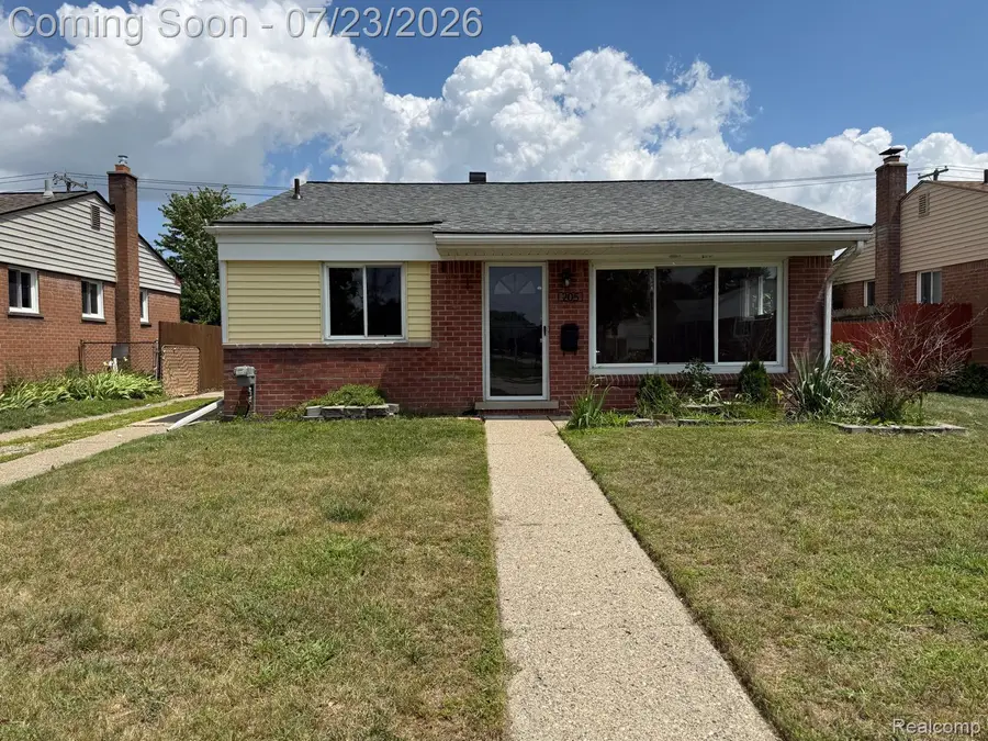 205 Shotka Street, Westland, MI 48186 - #3