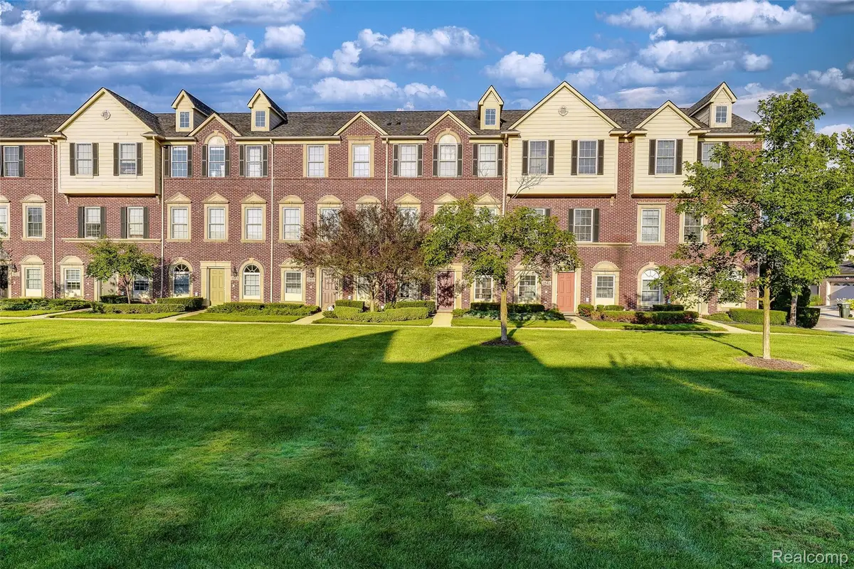 1569 E Lakeview Lane, Canton, MI 48187 - #1