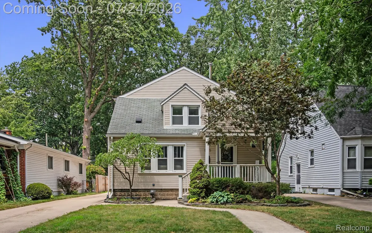 915 E 6th Street, Royal Oak, MI 48067 - #1