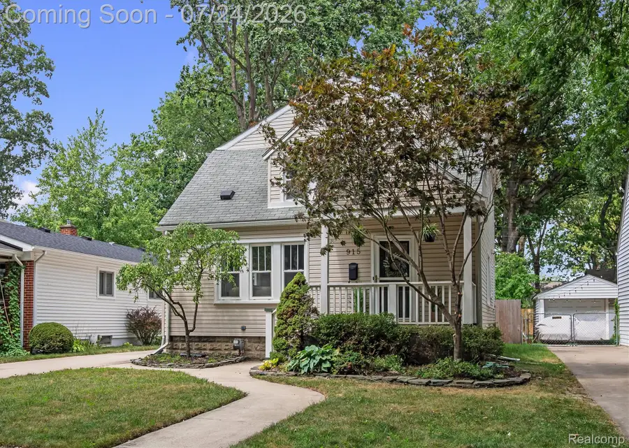 915 E 6th Street, Royal Oak, MI 48067 - #2