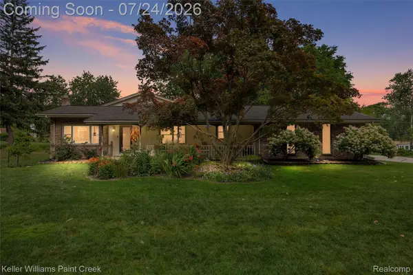 340 Donegal Drive, RochesterHills, MI 48309