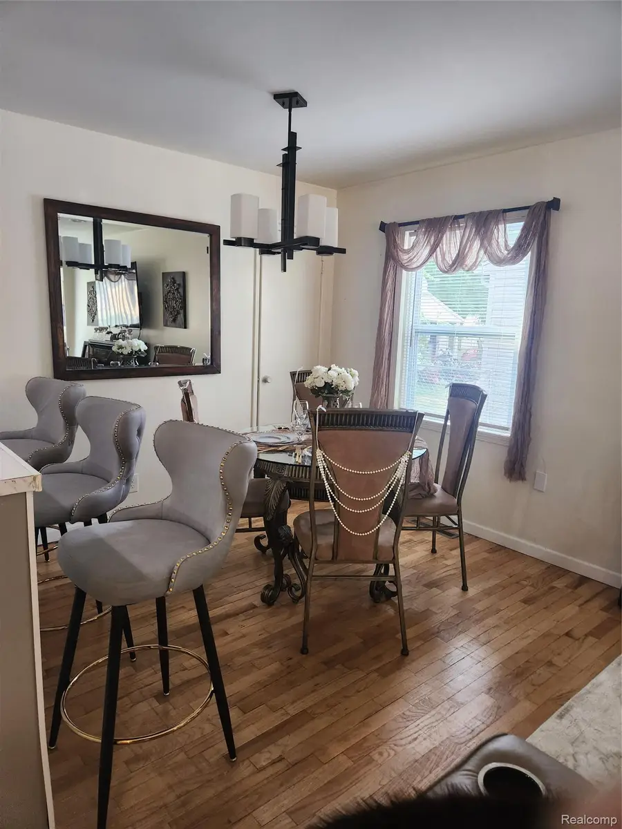 1913 Whittlesey Street, Flint, MI 48503 - #3
