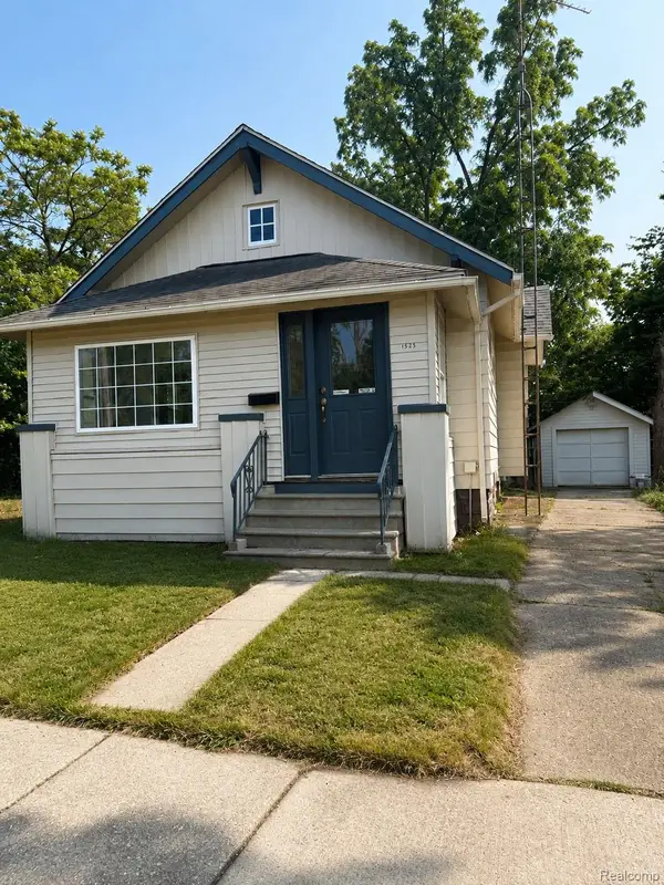 1525 Prospect Street, Flint, MI 48503