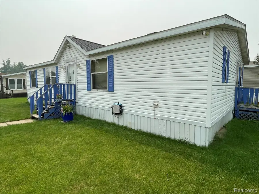 184 Chapman Branch, Oxford, MI 48371 - #3