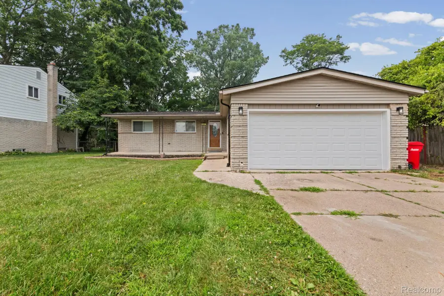 30371 Park Lane, Southfield, MI 48076 - #3
