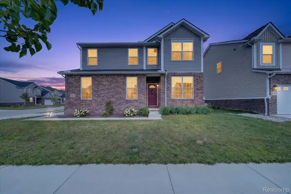 41372 Snowdon Drive, ClintonTownship, MI 48038