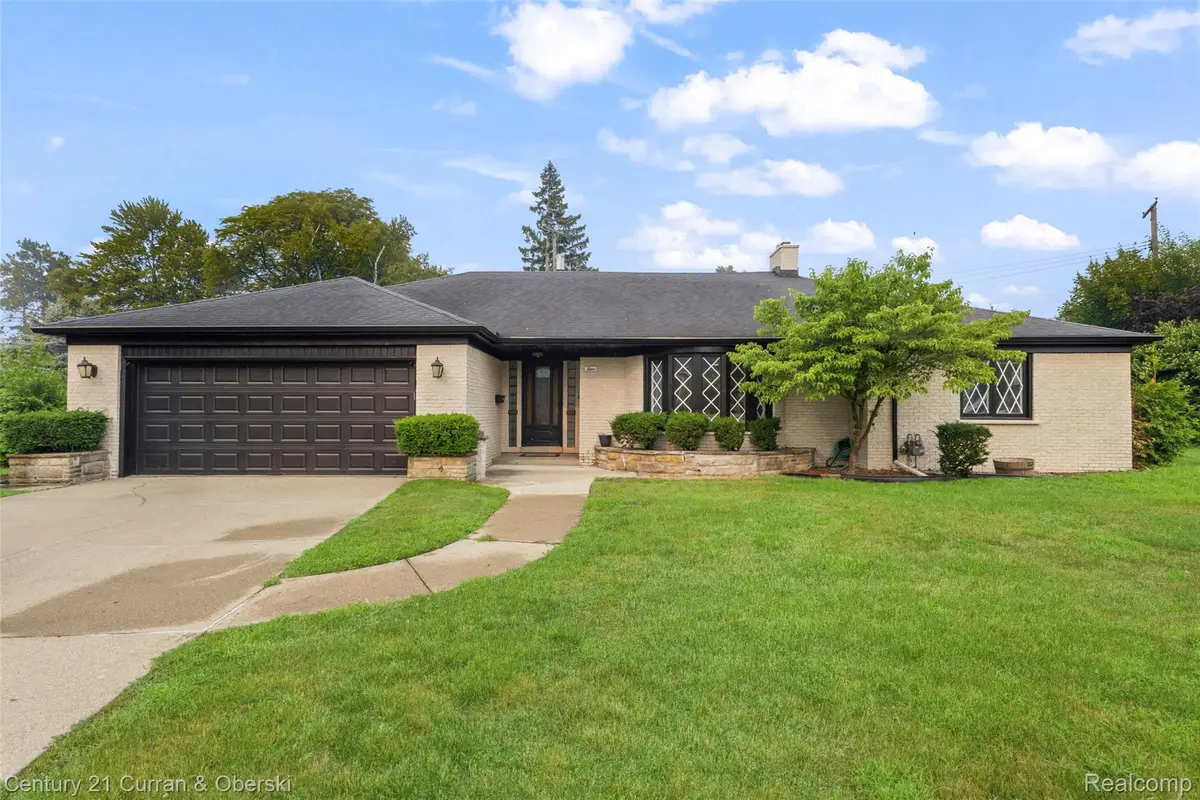 4 Crescent Court, Dearborn, MI 48124 - #1