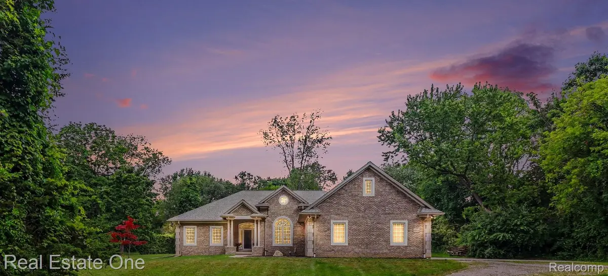 1755 Gray Twig Lane, Milford, MI 48381 - #1