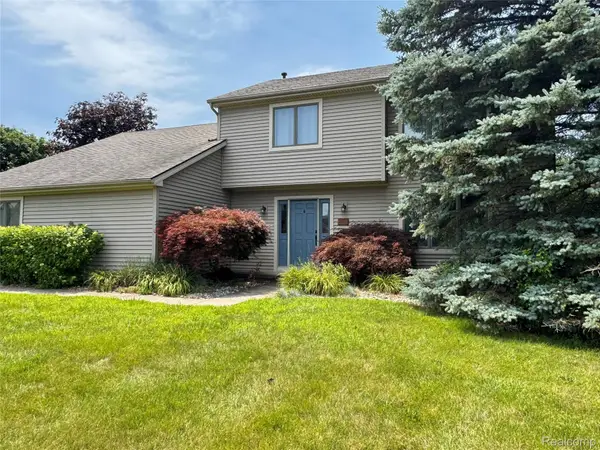 2132 Maple Creek Circle, AnnArbor, MI 48108