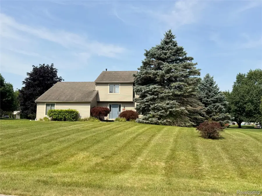 2132 Maple Creek Circle, Ann Arbor, MI 48108 - #2