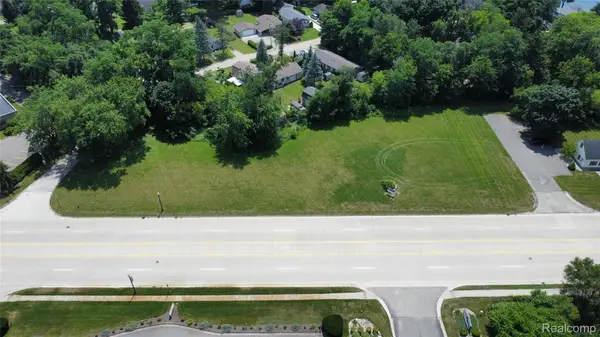 Grand River Vacant Land Grand River, Brighton, MI 48114