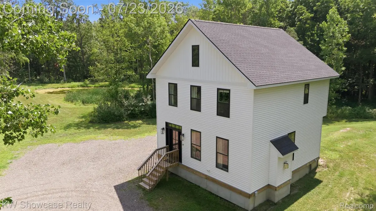9725 Copper Ridge Drive, Fowlerville, MI 48836 - #1