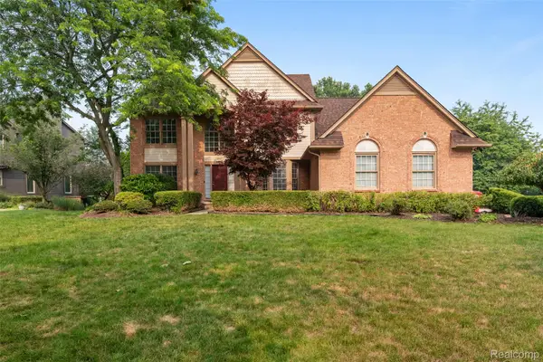 2841 Treyburn Lane, WestBloomfield, MI 48324