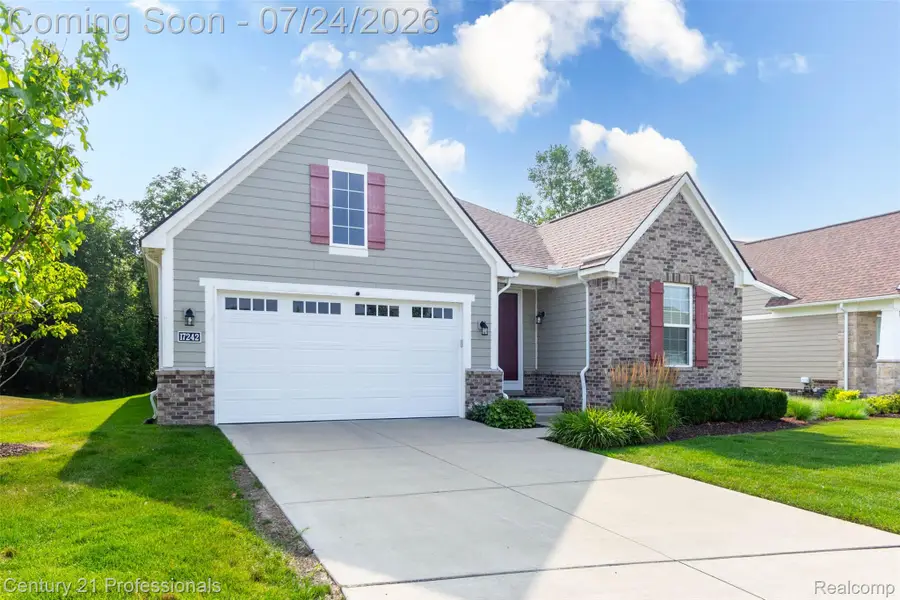 17242 Garden Ridge Lane, Northville, MI 48168 - #2
