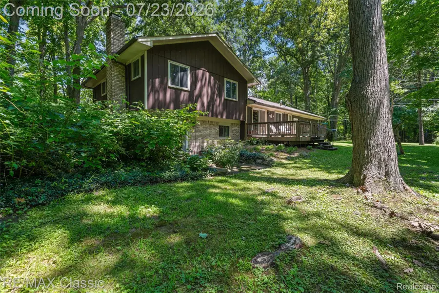 48155 9 Mile Road, Northville, MI 48167 - #3