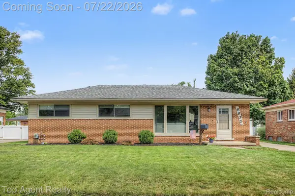 8835 Birkhill Drive, SterlingHeights, MI 48314