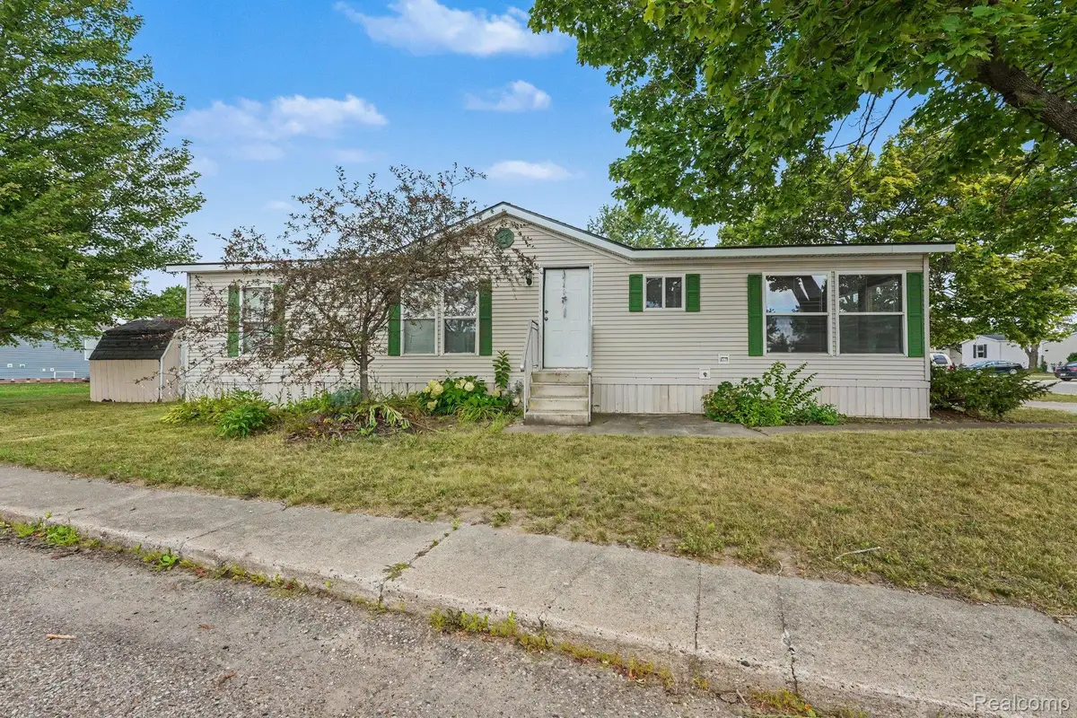 17128 Detroiter Ave, Davisburg, MI 48350 - #1
