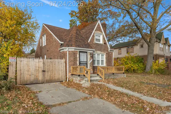 16509 Woodingham Drive, Detroit, MI 48221