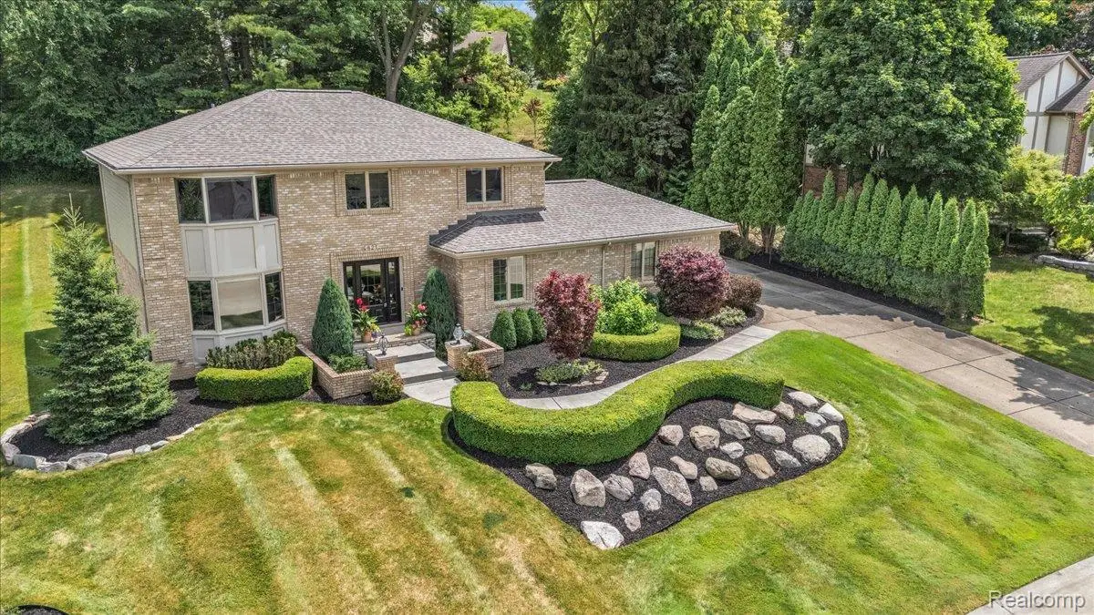 821 Box Canyon Court, Rochester Hills, MI 48309 - #1
