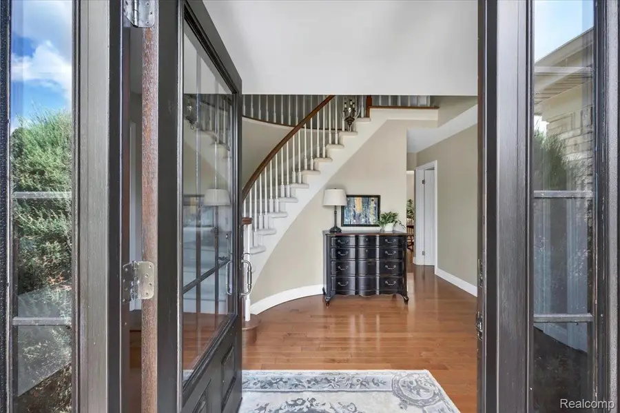 821 Box Canyon Court, Rochester Hills, MI 48309 - #2