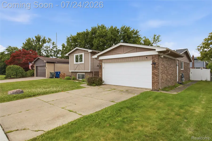 205 Brittany Drive, Canton, MI 48187 - #2