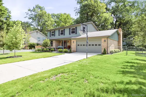 3034 Monticello Drive, PortHuron, MI 48060