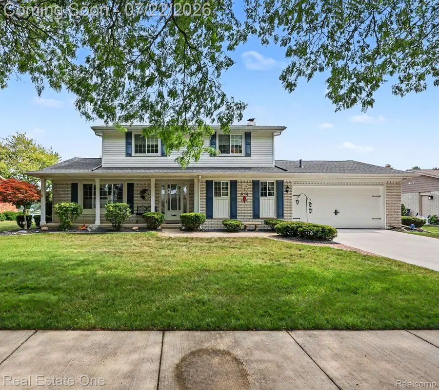 1524 3 Lakes Drive, Troy, MI 48085 - #2