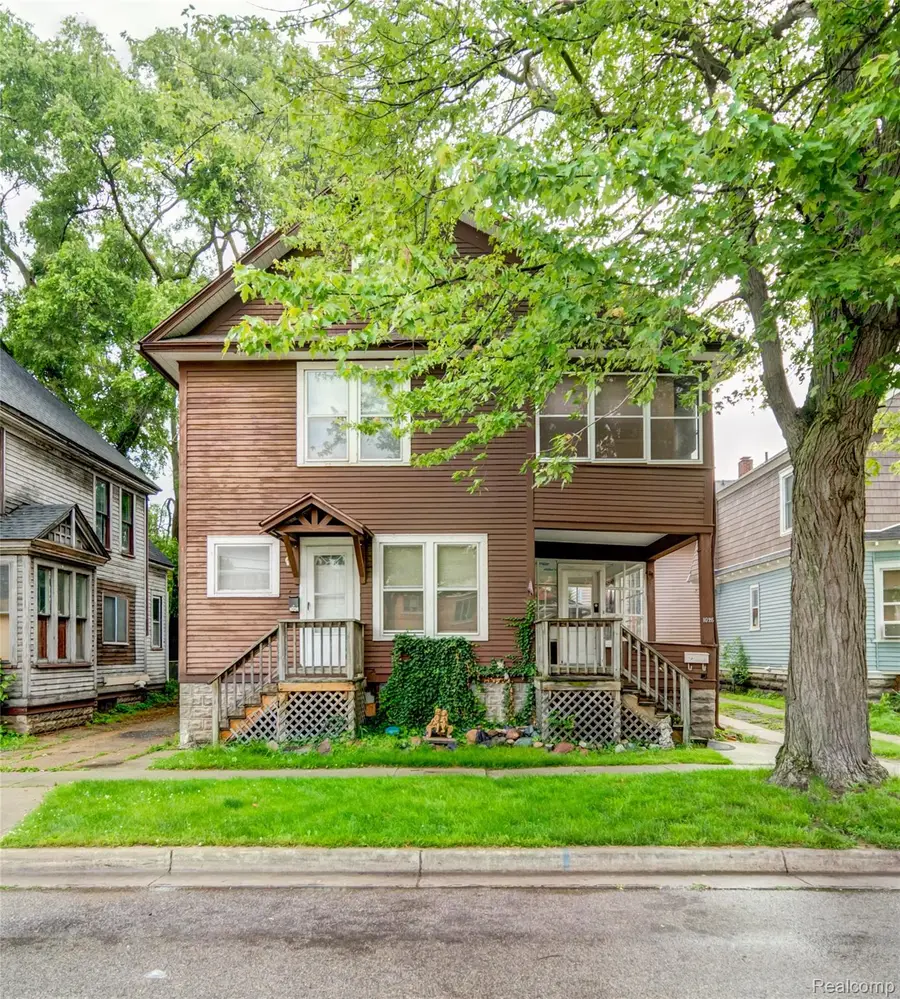 1024 8th Street, Port Huron, MI 48060 - #2
