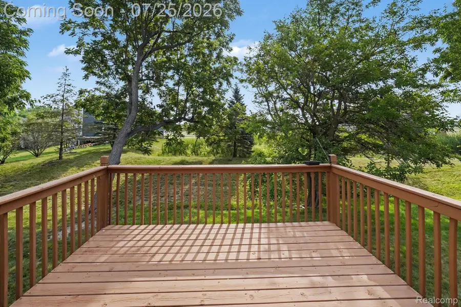307 Creekwood Circle, Linden, MI 48451 - #3