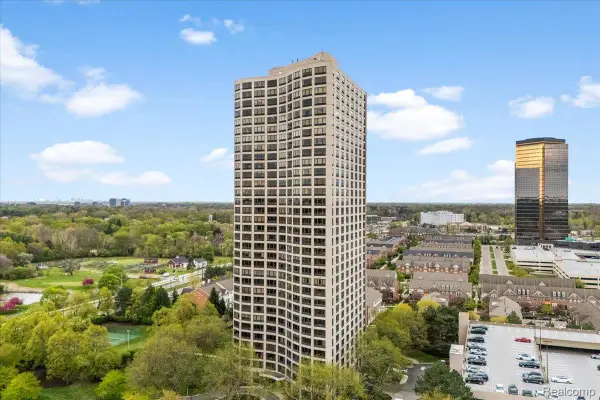5000 Town Center #3303-3304, Southfield, MI 48075