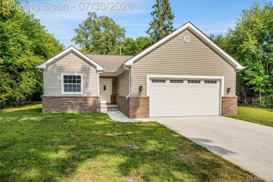 21806 Waldron Street, Farmington, MI 48336 - #2