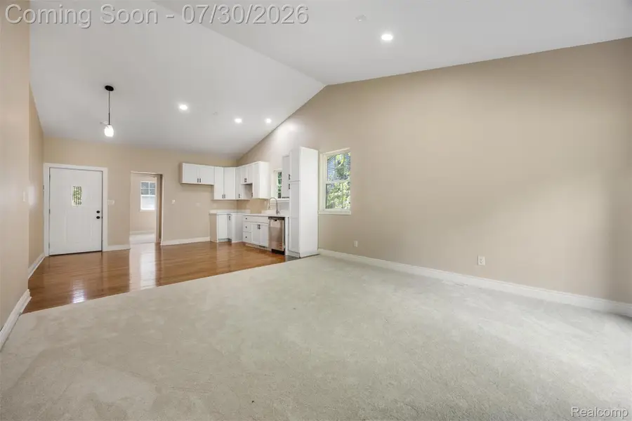 21806 Waldron Street, Farmington, MI 48336 - #3