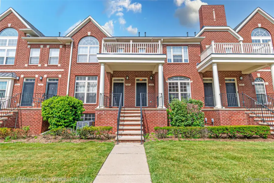 1424 Ashford Court, Troy, MI 48084 - #2
