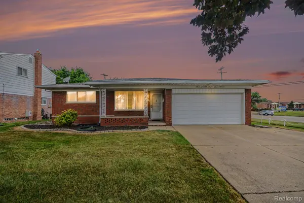 13563 Moceri Circle, Warren, MI 48088