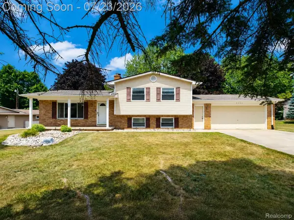 6534 Meadowwood Lane, GrandBlanc, MI 48439