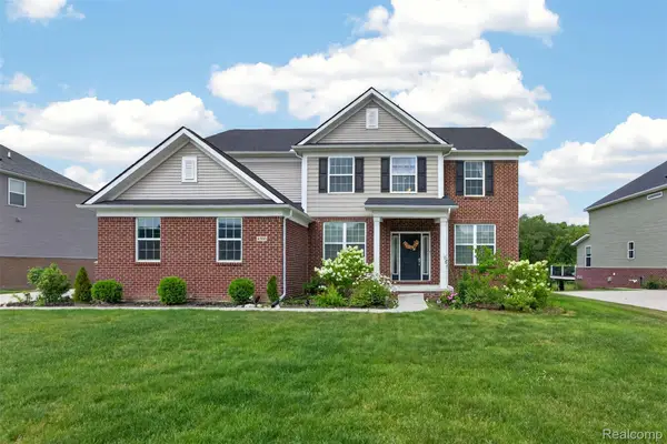4160 Walcott Drive, LakeOrion, MI 48359