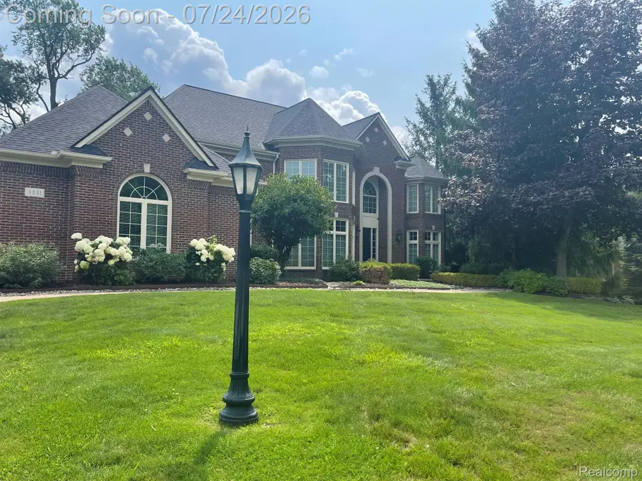 4831 Goodison Place Drive, Rochester, MI 48306 - #3