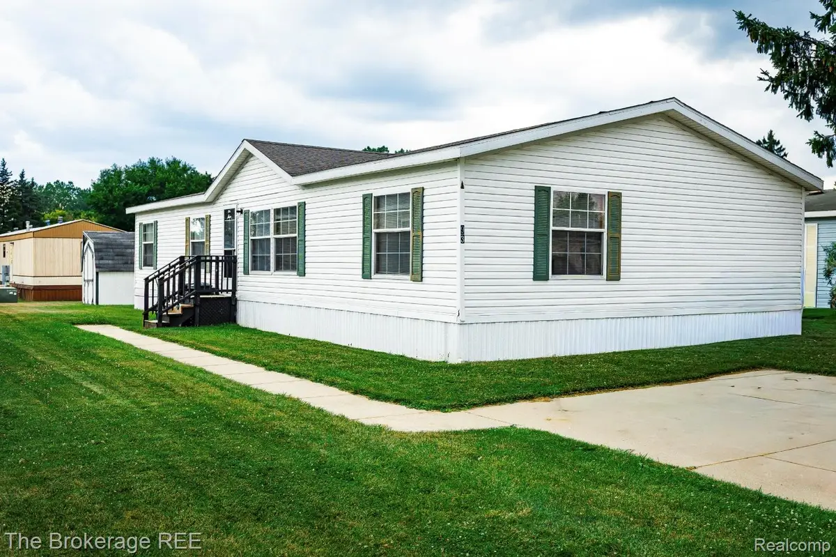 93 Woodcrest, Flint, MI 48473 - #1