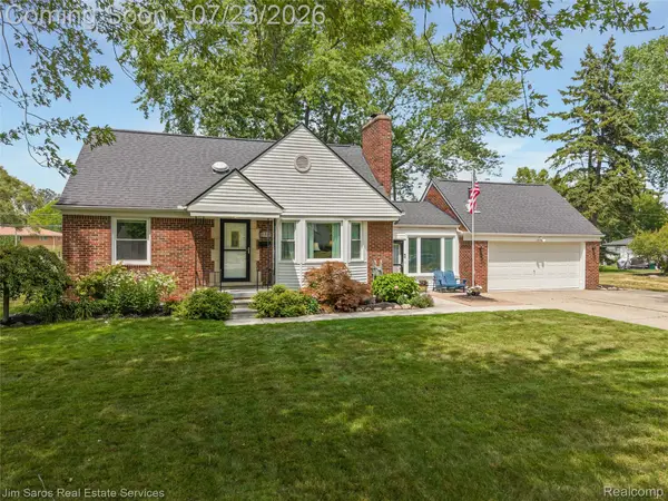 21225 Martin Road, StClairShores, MI 48081