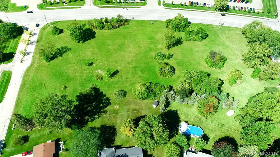 000 Holly Road, Grand Blanc, MI 48439 - #3